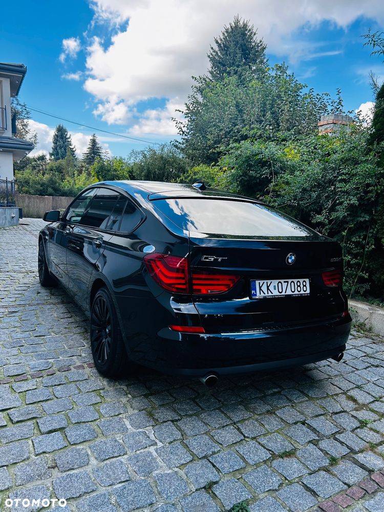 BMW 5GT - 5