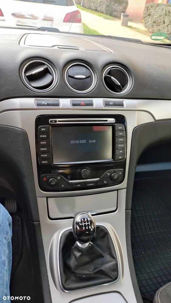 Ford Galaxy 2.0 TDCi Trend - 8