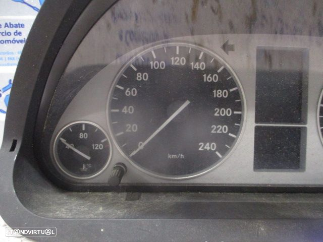 Quadrante A1694401011 MERCEDES B T245 W245 FASE 2  2010 2.0CDI 140CV 5P CINZA KMS  DIGITAL - 2