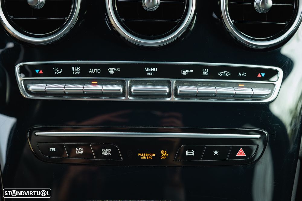 Mercedes-Benz GLC 300 de 4Matic 9G-TRONIC AMG Line Plus - 47