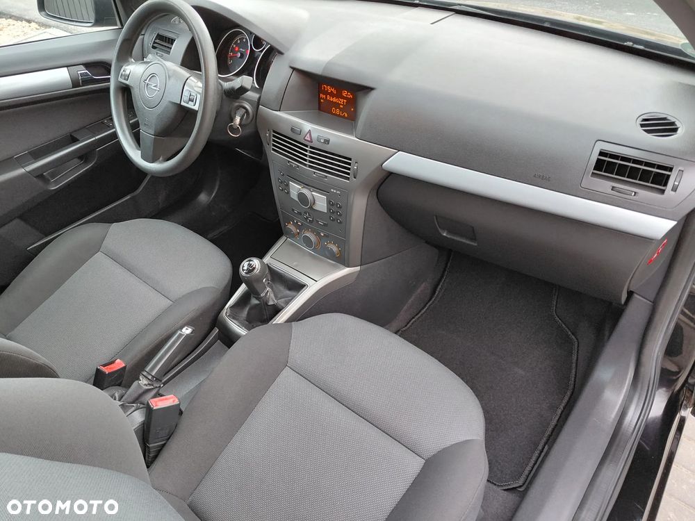 Opel Astra 1.6 Catch me - 28