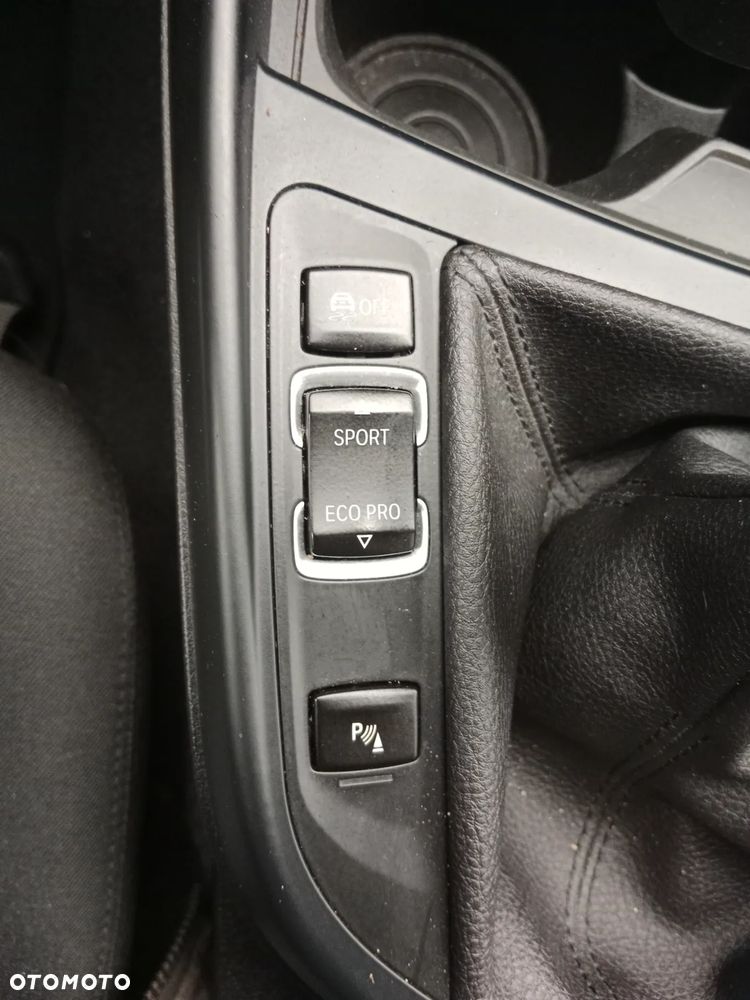 BMW Seria 1 114d - 17