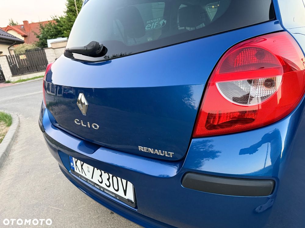 Renault Clio 1.6 16V Expression - 33