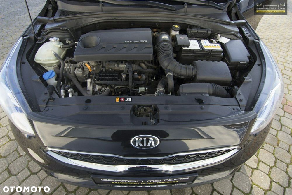 Kia Ceed - 34