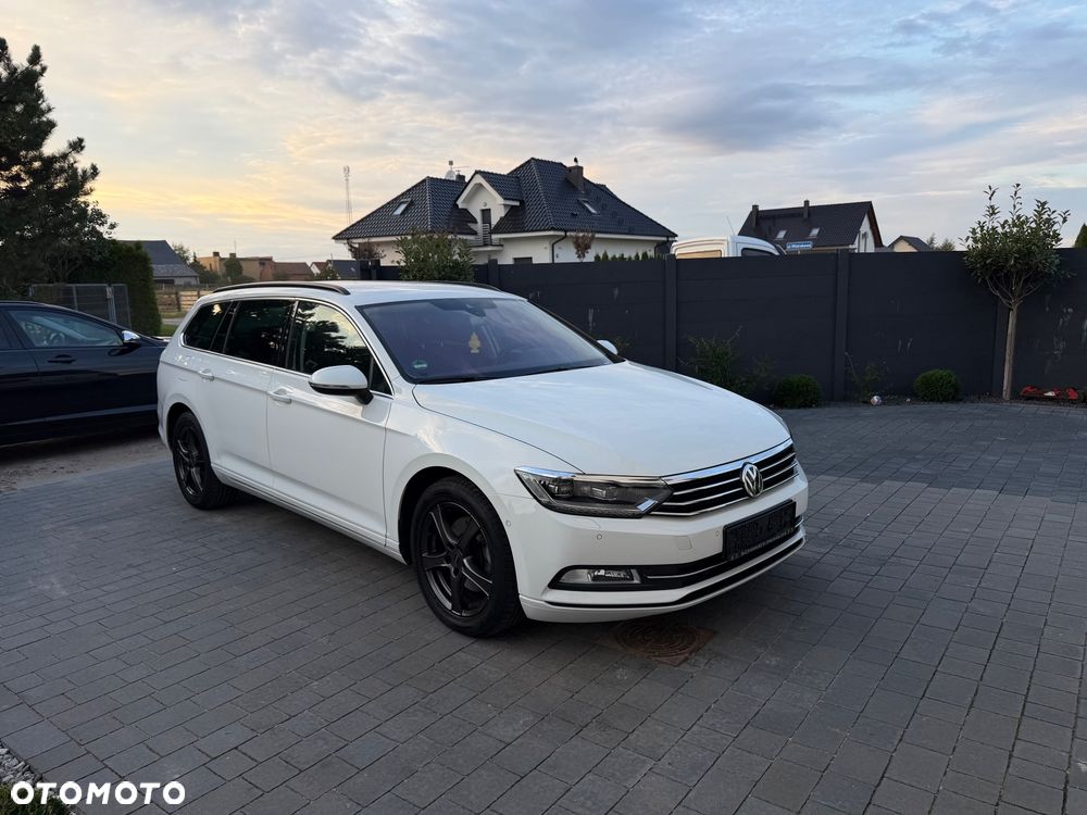 Volkswagen Passat 1.6 TDI (BlueMotion Technology) Comfortline - 1