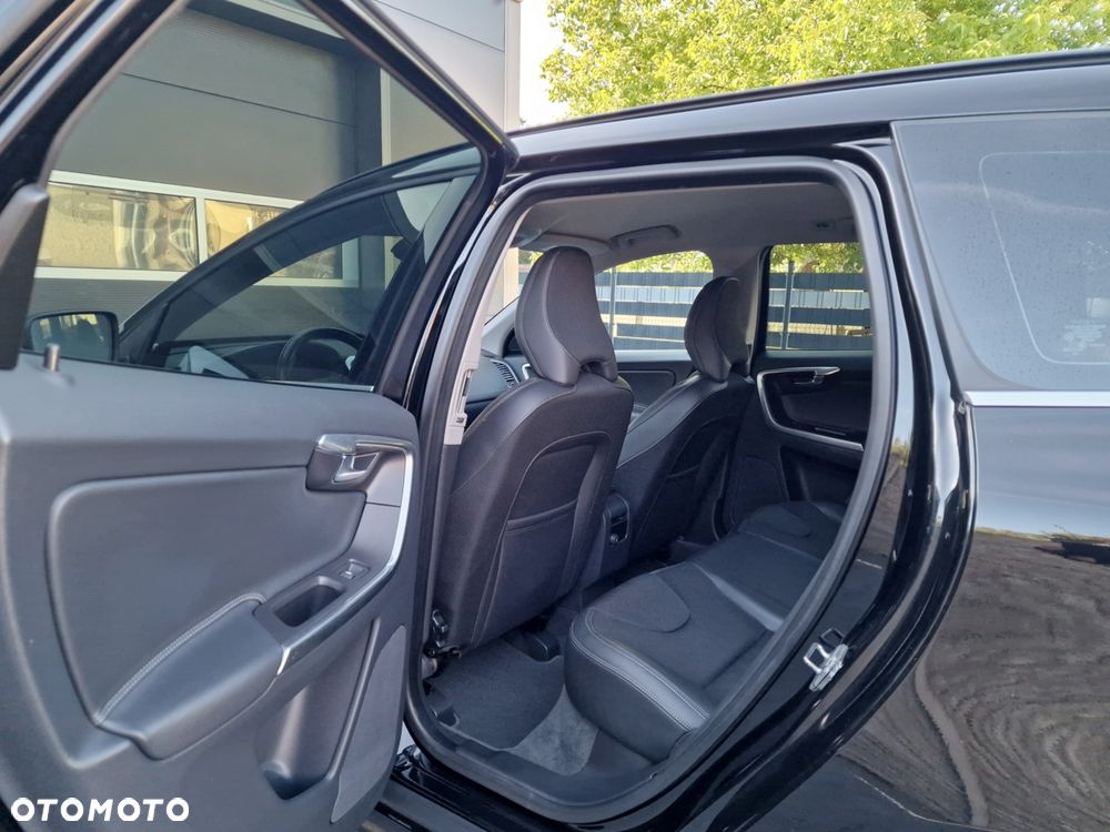 Volvo XC 60 D4 Drive-E Summum - 23