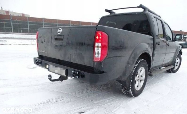 Zderzak stalowy tylny do Nissana Navara D40 2005-2015 - 1