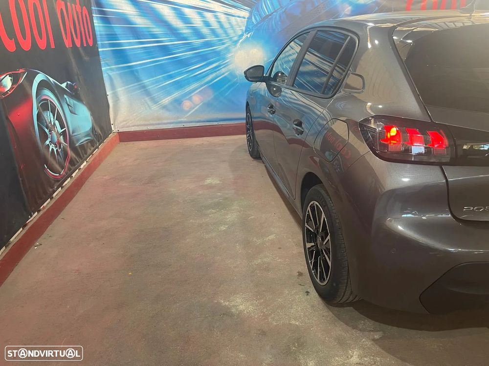 Peugeot 208 1.2 PureTech Active - 17