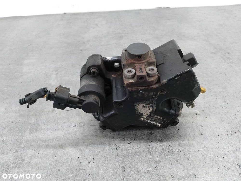 POMPA WTRYSKOWA LANCIA MUSA 0055206489 0445010157 1.3 JTD - 4