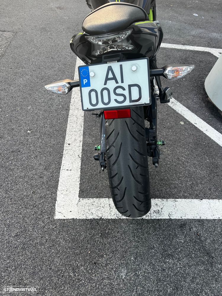 Kawasaki Z - 8
