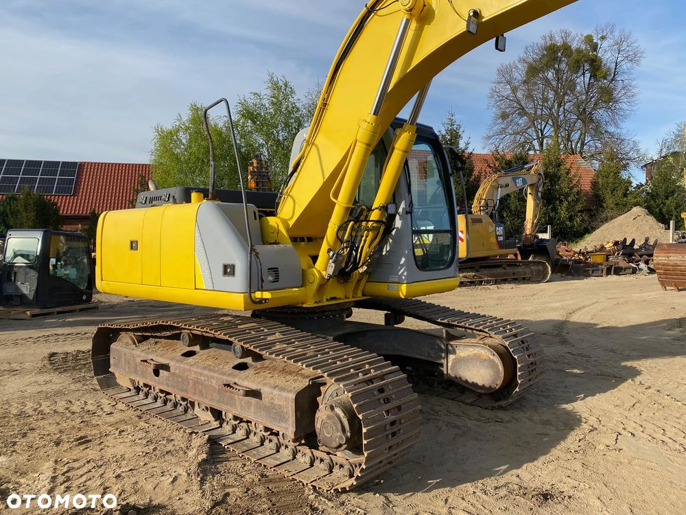 Kobelco NEW HOLLAND E175, 9900 MTH, Z NIEMIEC, PODWOZIE 90% DOBRE, WZOROWO UTRZYMANA - 13