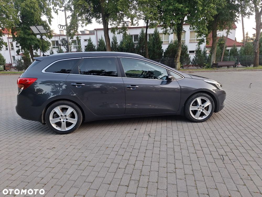 Kia Ceed 1.6 GDI ISG Platinum Edition - 15
