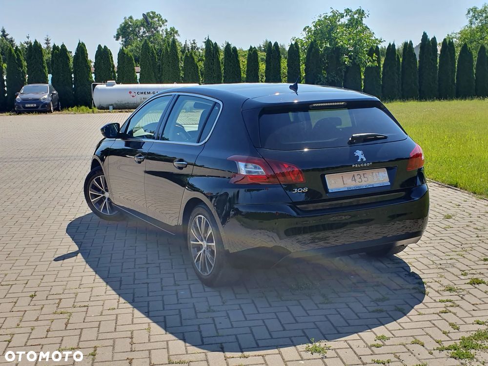 Peugeot 308 125 THP Allure - 10