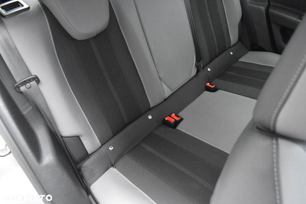 Opel Mokka 1.2 T Edition S&S - 32