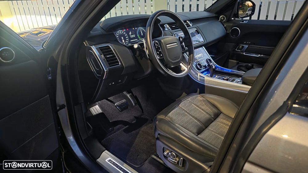 Land Rover Range Rover Sport - 25