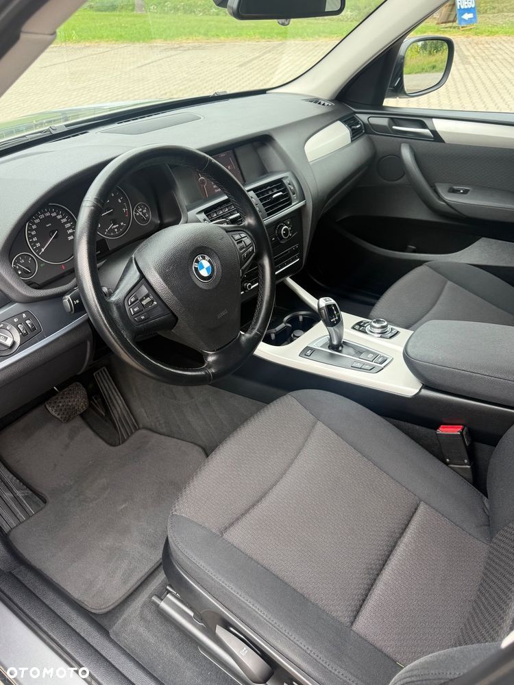 BMW X3 xDrive20i xLine - 17