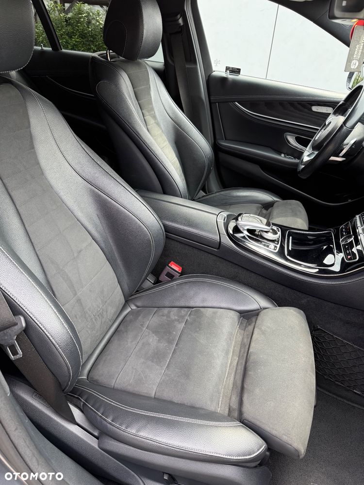 Mercedes-Benz Klasa E 220 d 9G-TRONIC - 14