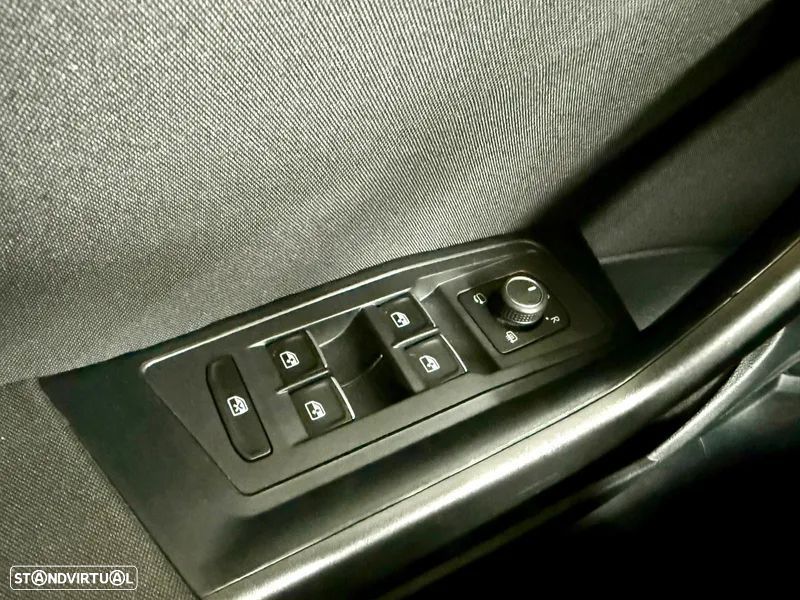 VW T-Roc 1.0 TSI Style - 23