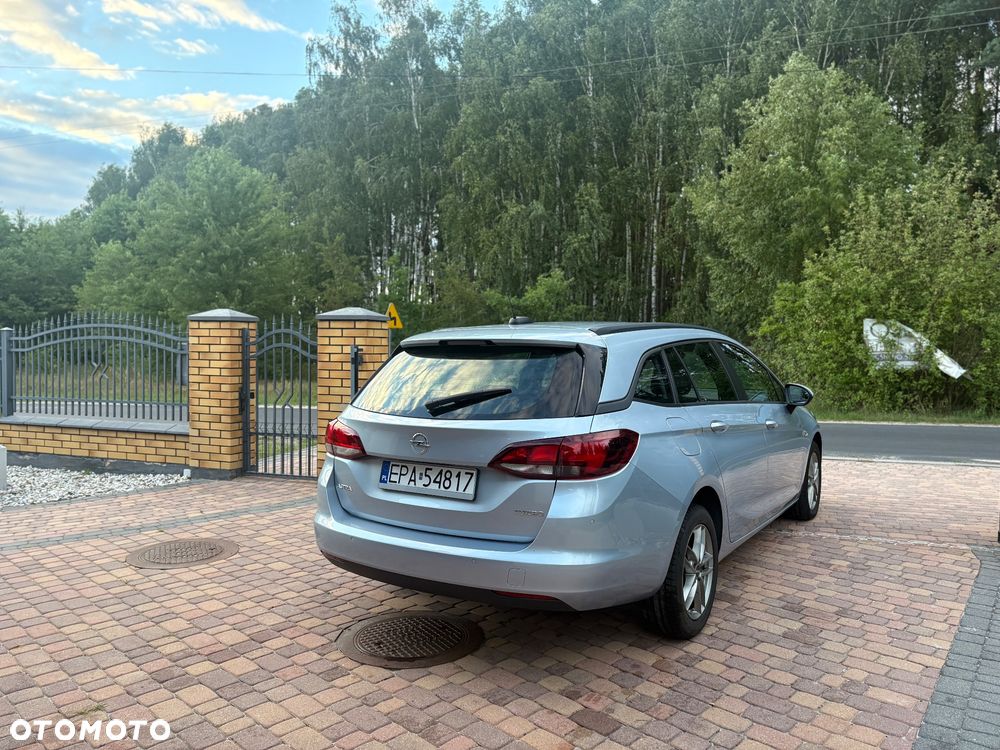 Opel Astra - 9