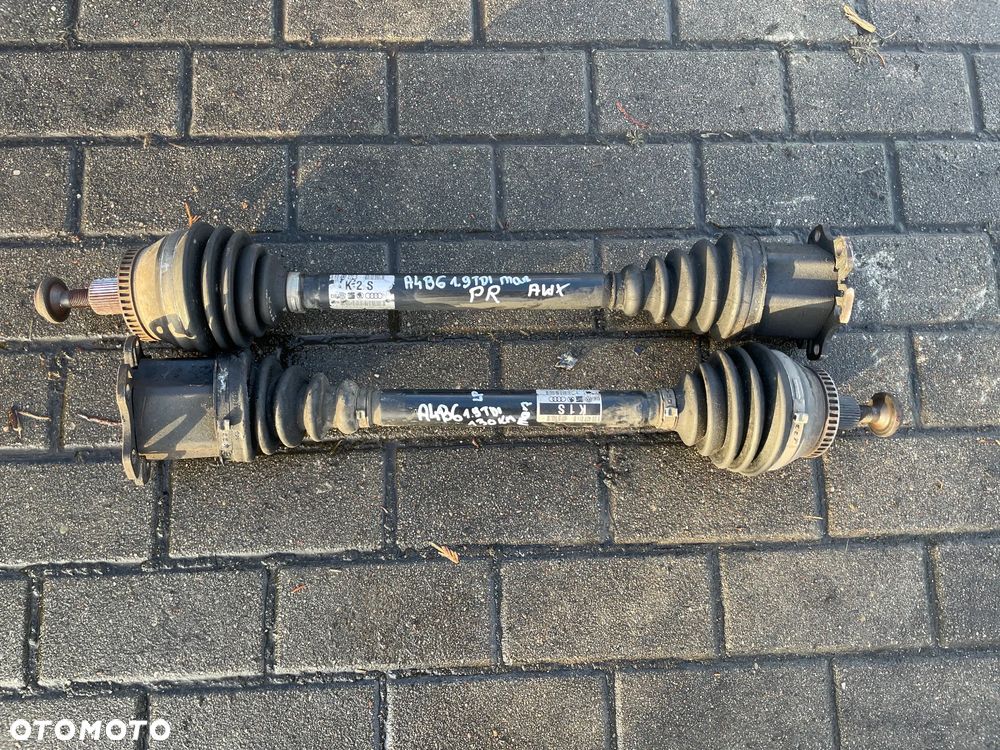 AUDI A4 B6 PÓŁOŚ PRAWA 130KM 1,9TDI 8E0407272S - 1