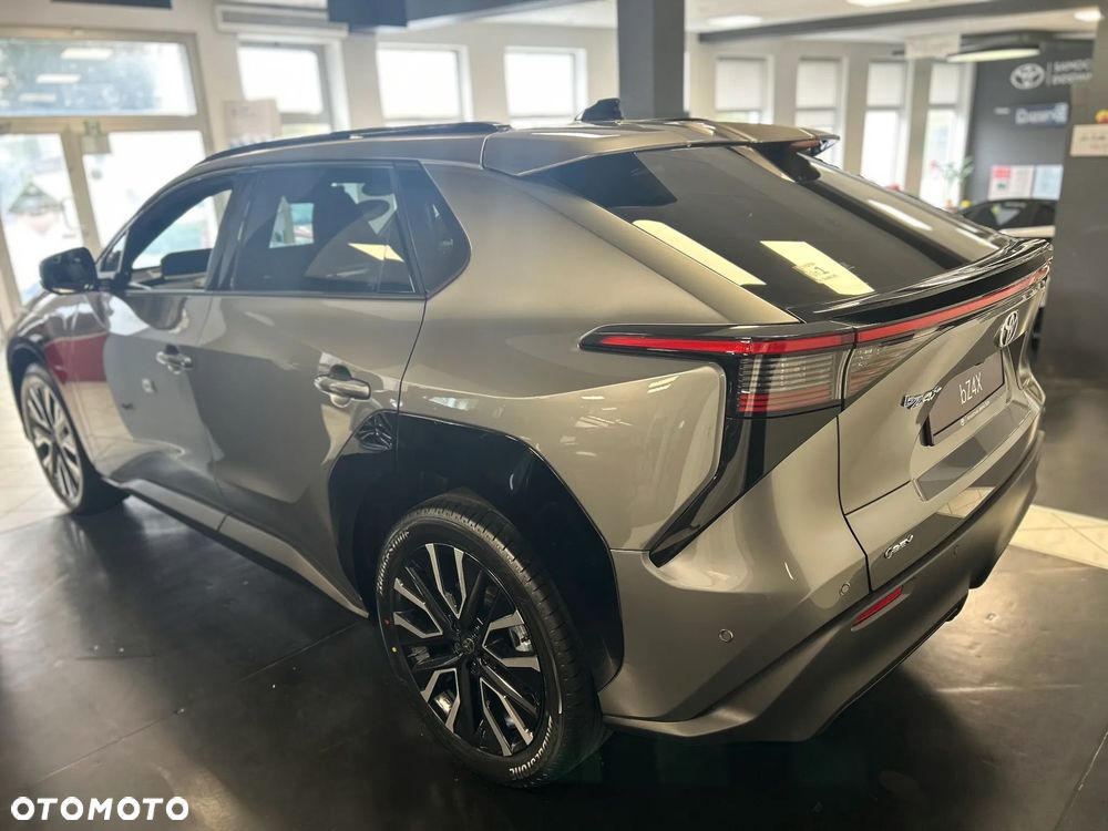 Toyota bZ4X 73.1kWh Executive - 4