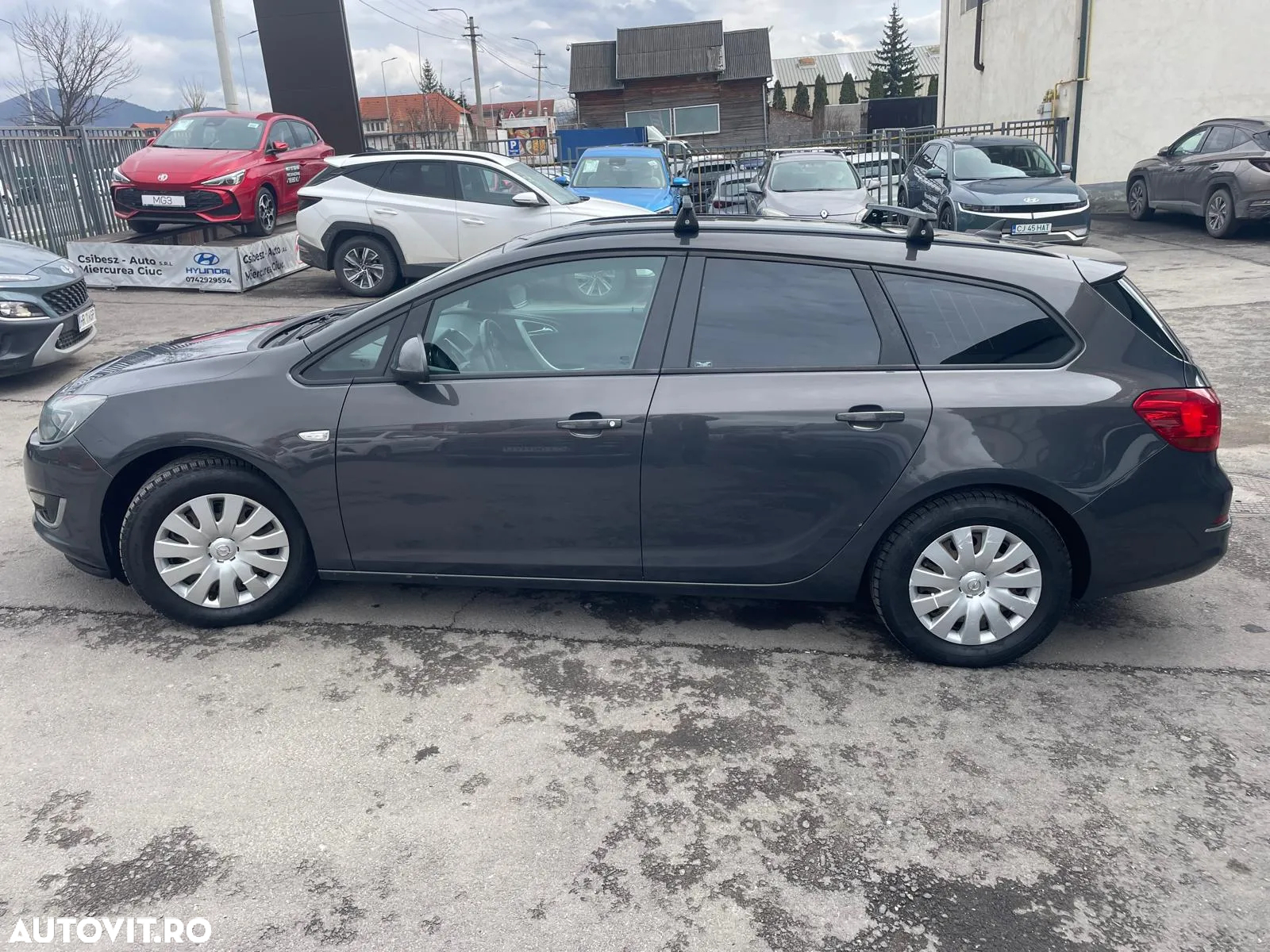 Opel Astra 1.7 CDTI ECOTEC ECOFlex Start/Stop Essentia - 4