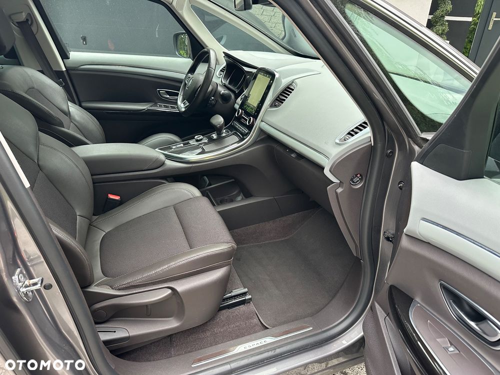 Renault Espace 1.6 dCi Energy Initiale Paris EDC 7os - 24
