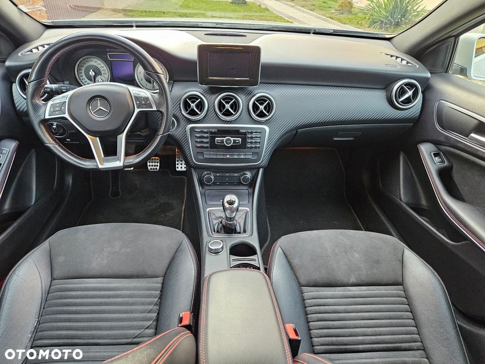 Mercedes-Benz Klasa A 180 AMG Line - 13