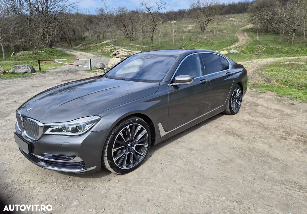 BMW Seria 7 730d xDrive Edition Exclusive - 4