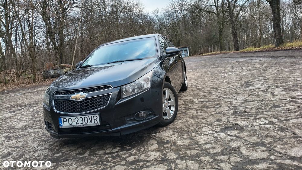 Chevrolet Cruze 1.8 LT - 26