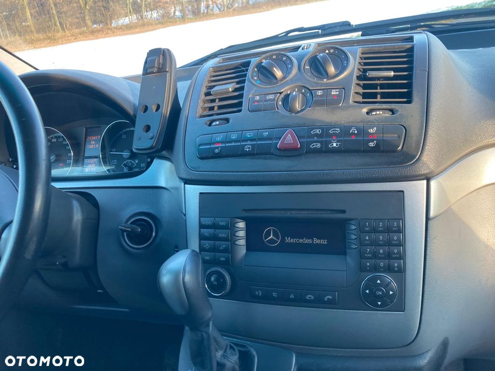 Mercedes-Benz Viano - 9