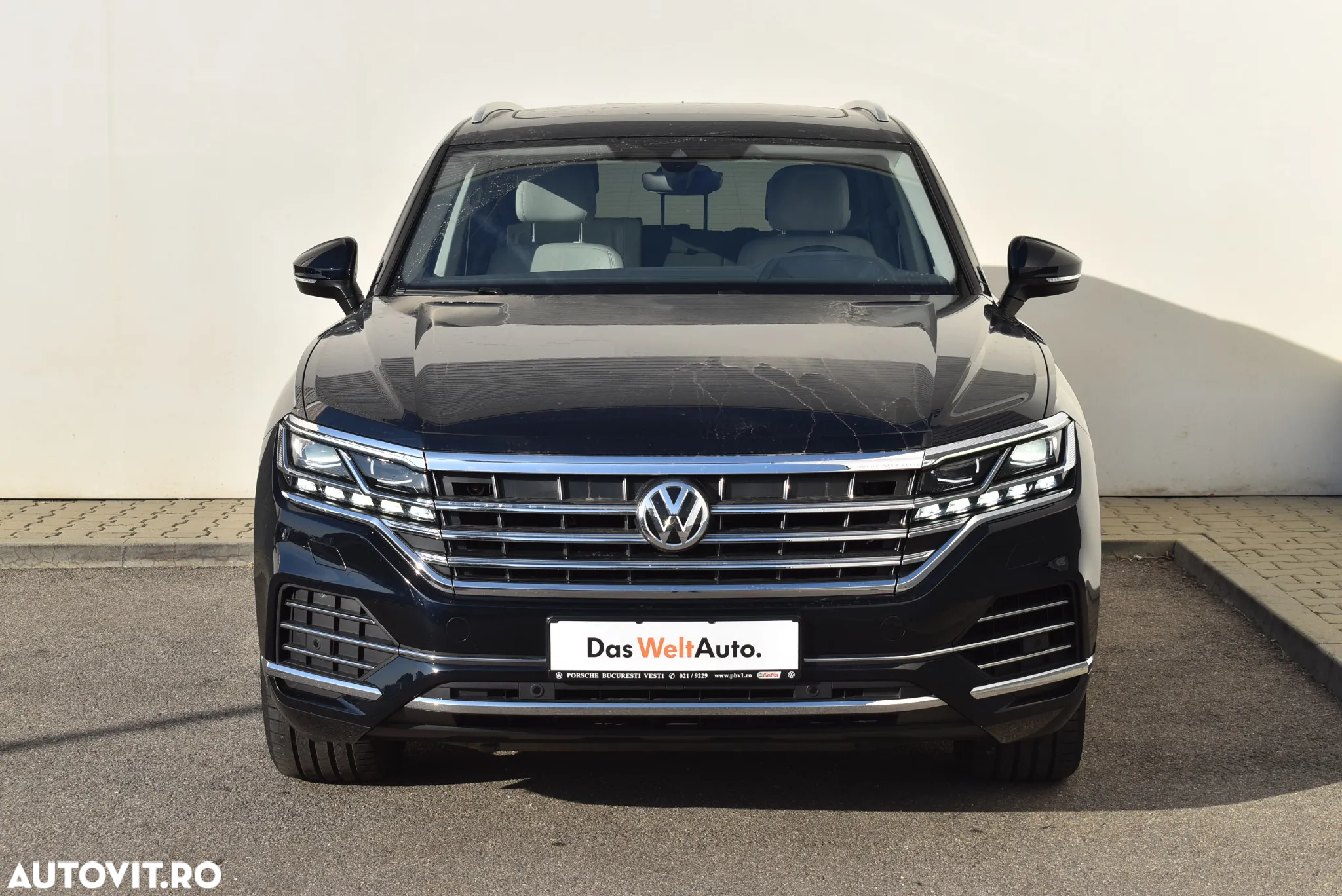 Volkswagen Touareg V6 TDI 4MOTION Elegance - 4