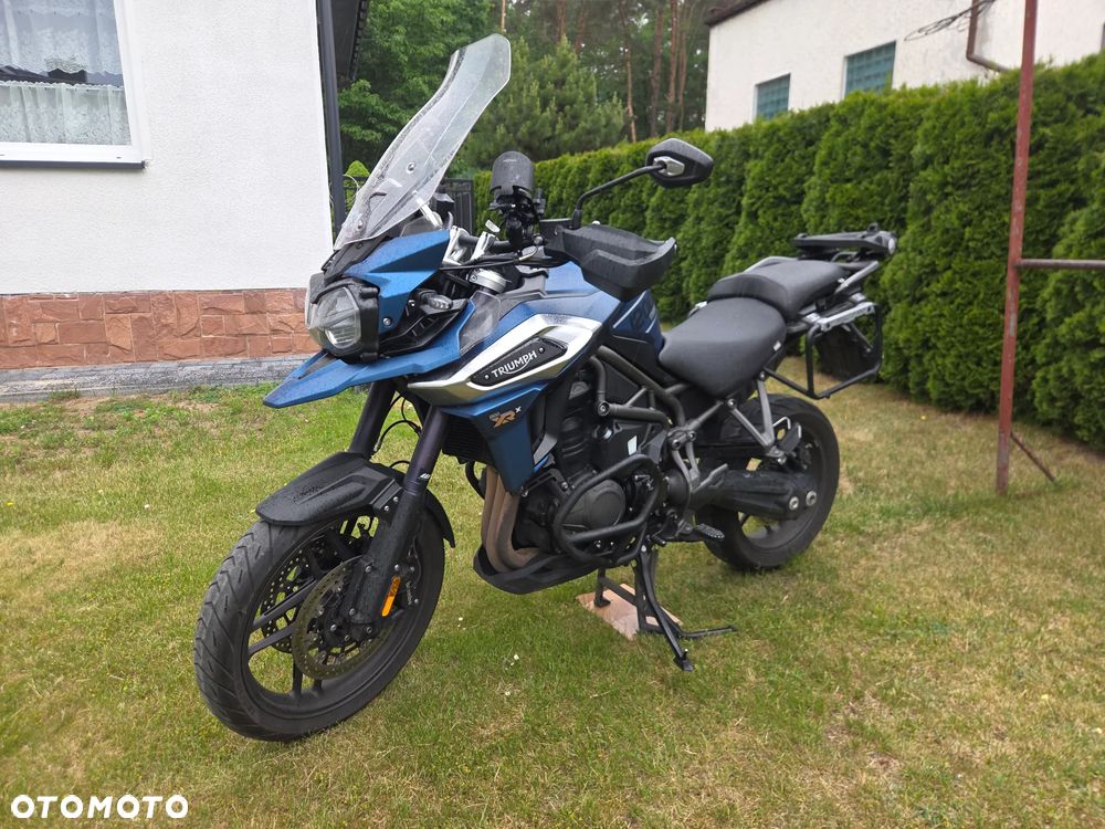 Triumph Tiger - 1