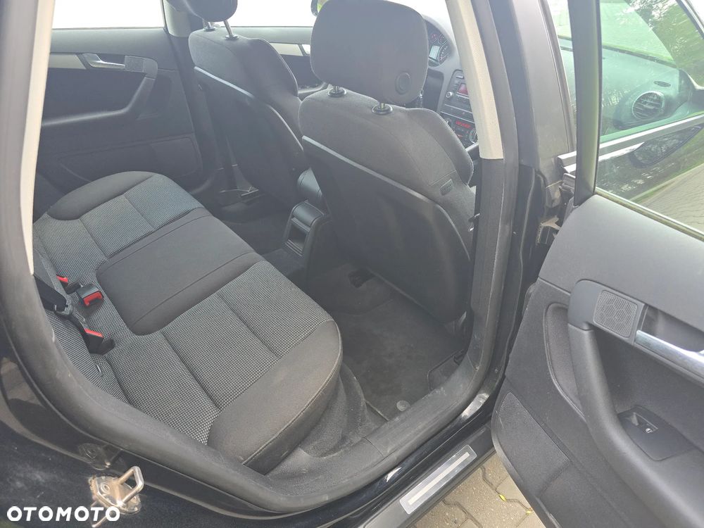 Audi A3 Sportback 1.8 TFSI Attraction - 13