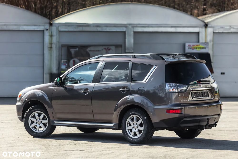Mitsubishi Outlander 2.0 2WD - 13