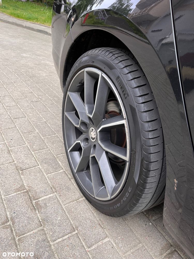 Skoda Octavia 2.0 TDI Style DSG - 14
