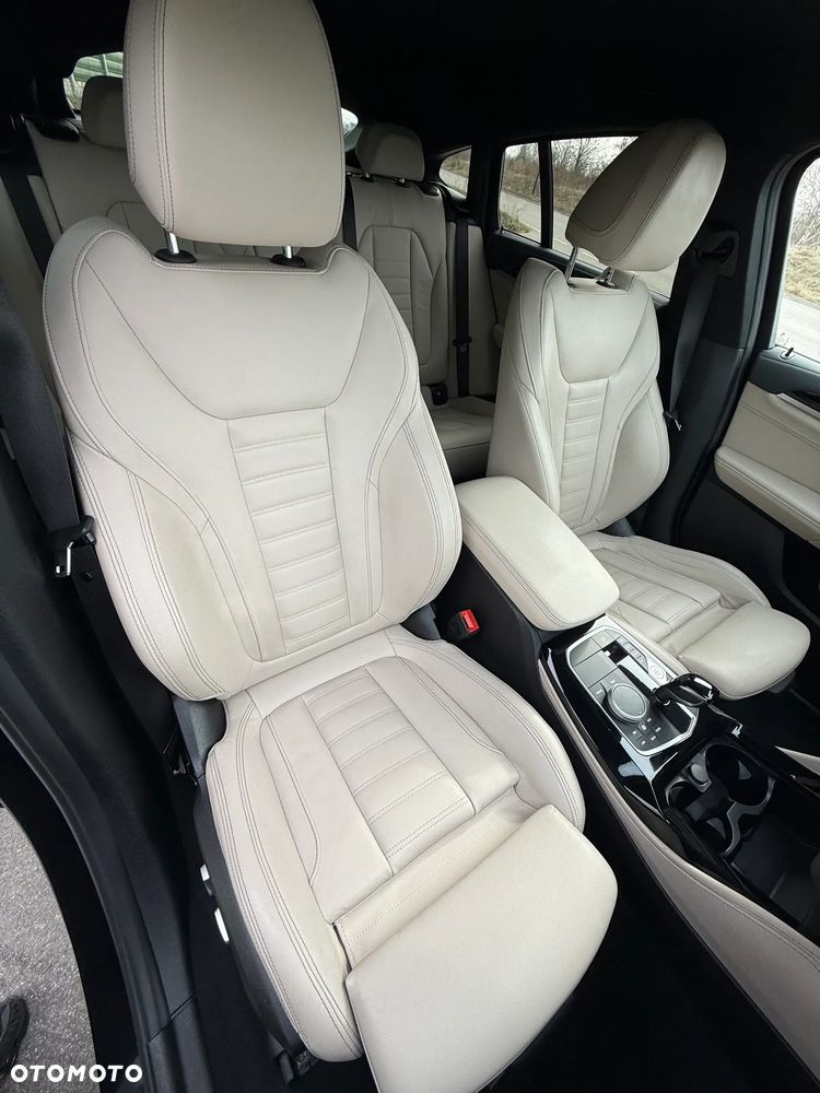BMW X4 xDrive30i mHEV sport - 13