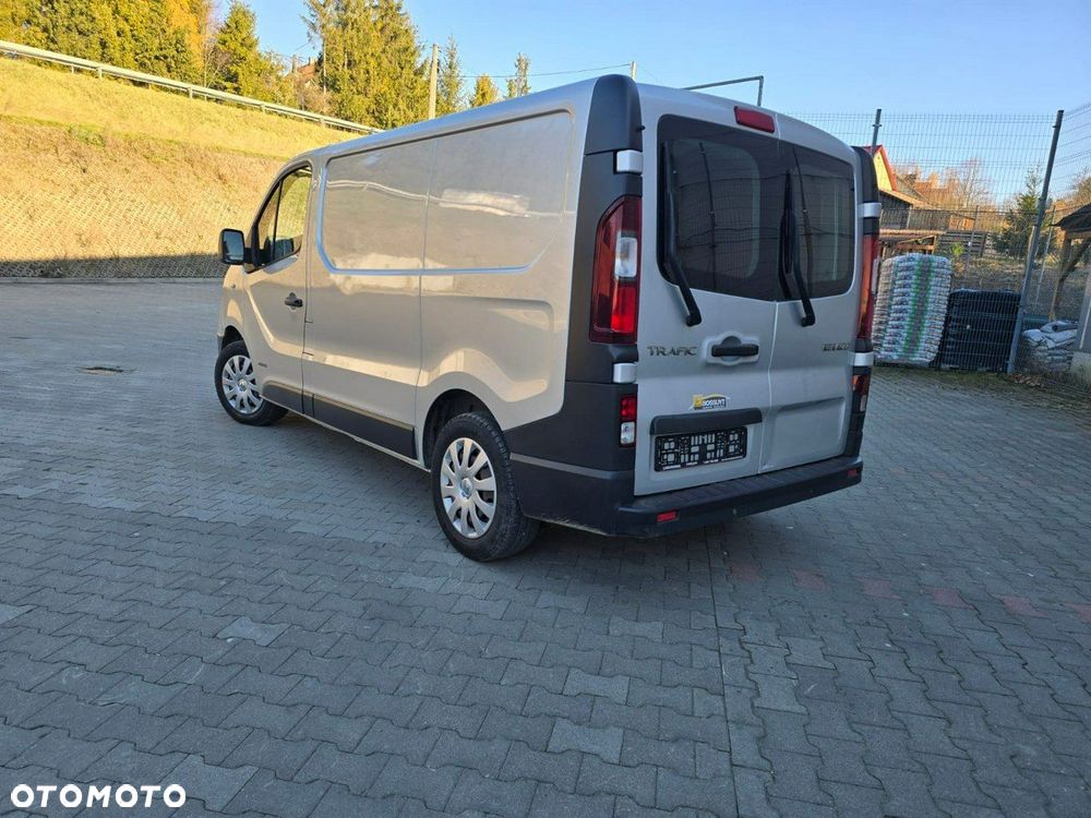 Renault Trafic - 12