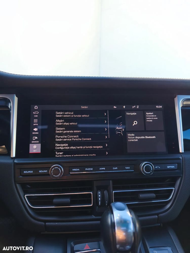 Porsche Macan S - 26