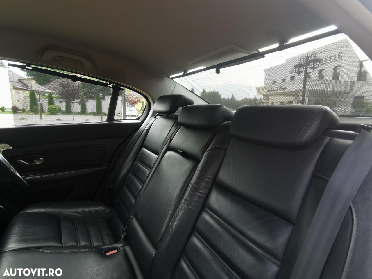 Renault Latitude 2.0 dCi Initiale Aut. - 15