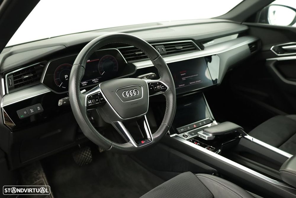 Audi e-tron 55 quattro S line - 8