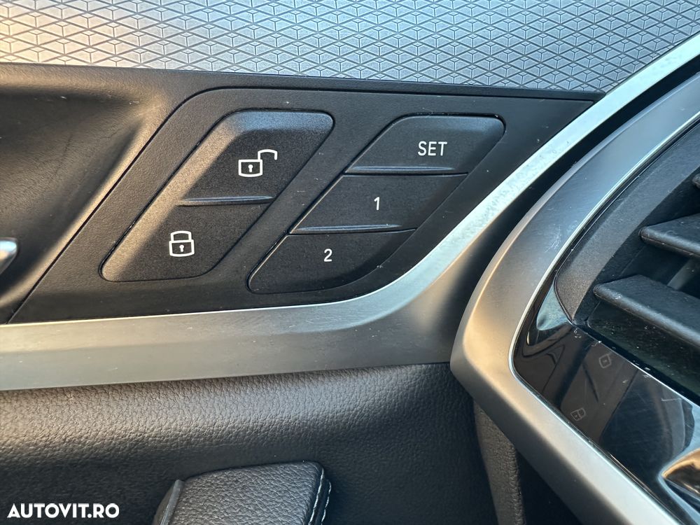 BMW X3 2018 — imagine 34