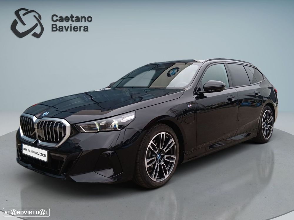 BMW 530 e Pack Desportivo M - 1