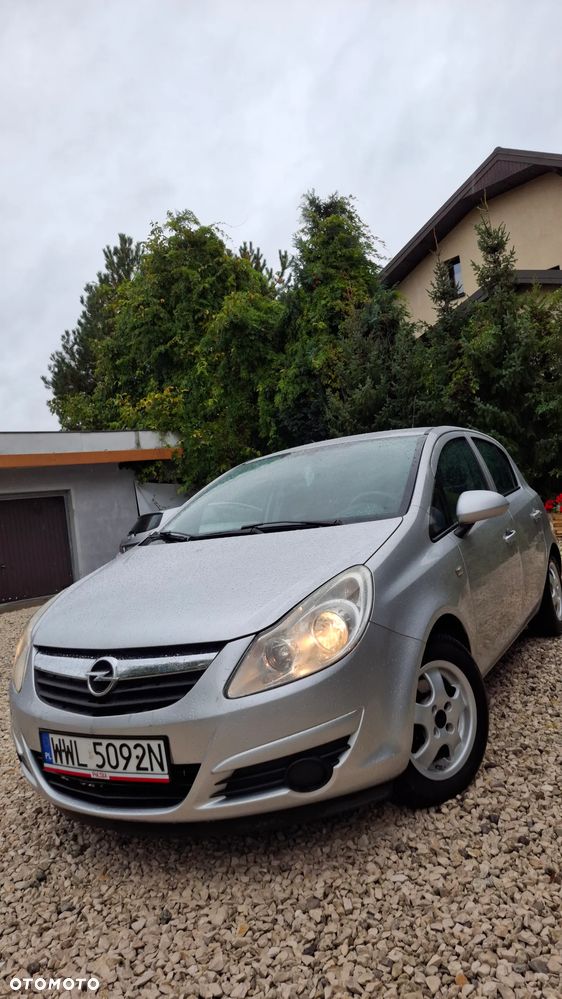 Opel Corsa 1.2 16V Essentia - 28
