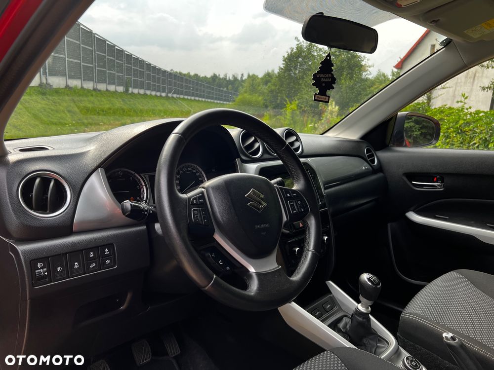 Suzuki Vitara 1.6 DDiS (4x4) Allgrip Comfort - 12