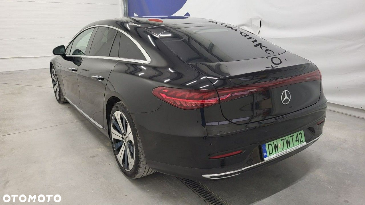 Mercedes-Benz EQS - 8