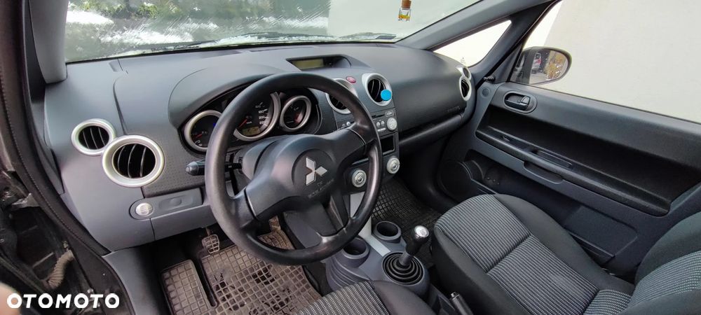 Mitsubishi Colt 1.1 - 1