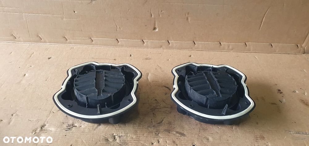 Głośnik lewy prawy tył tylny Citroen C3 II 9659680280 - 2