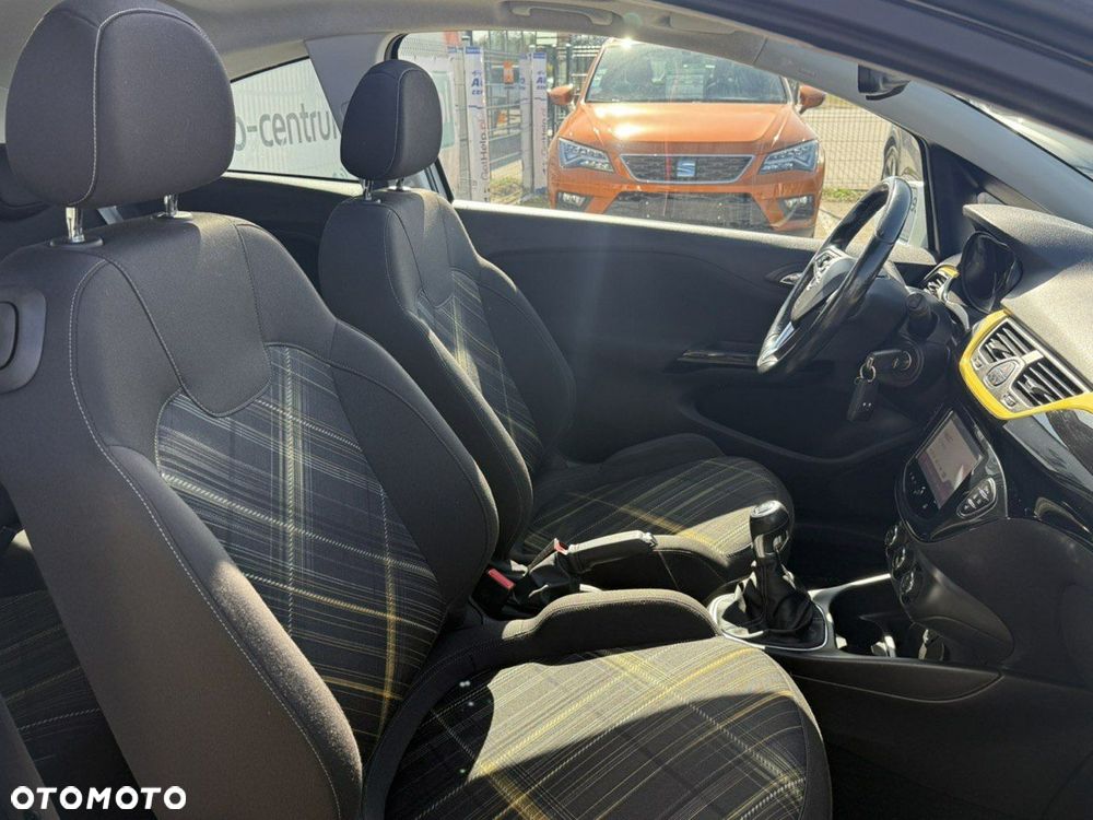 Opel Corsa 1.0 T Cosmo S&S - 15