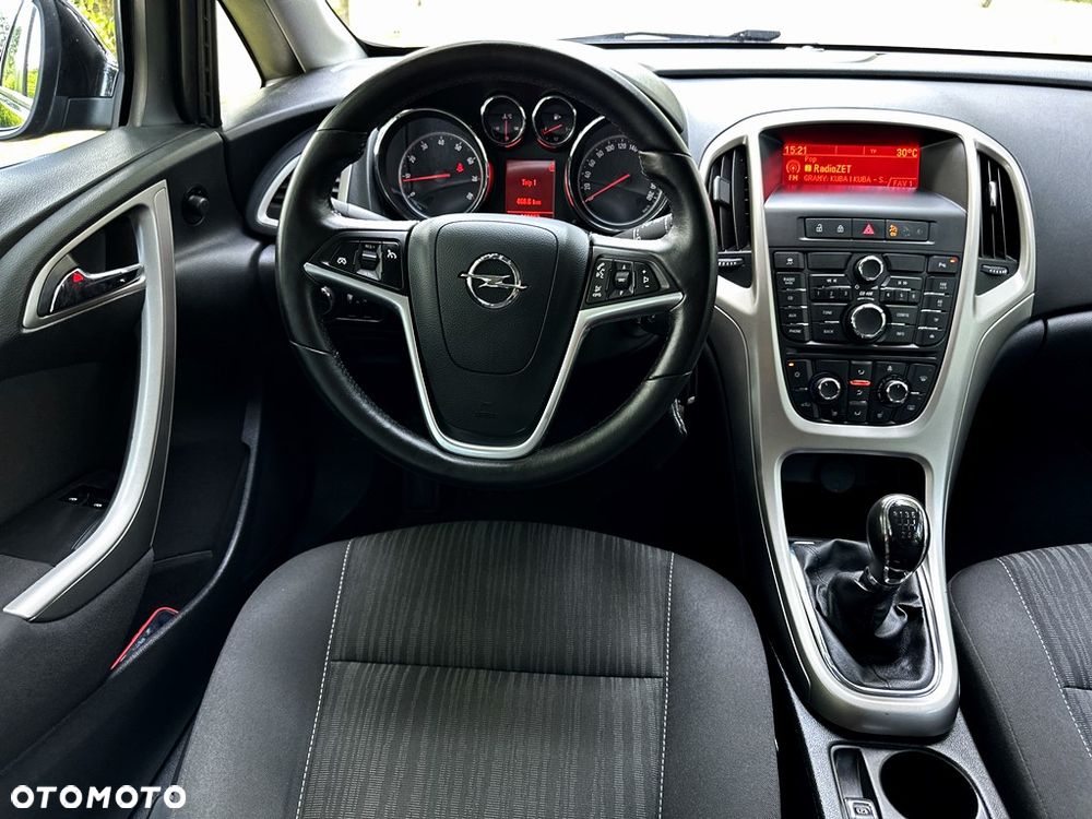 Opel Astra 1.4 Turbo Design Edition - 23